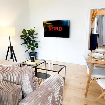 Comfort - Wohndomizil Mit Balkon, Buero Und Netflix * Essen